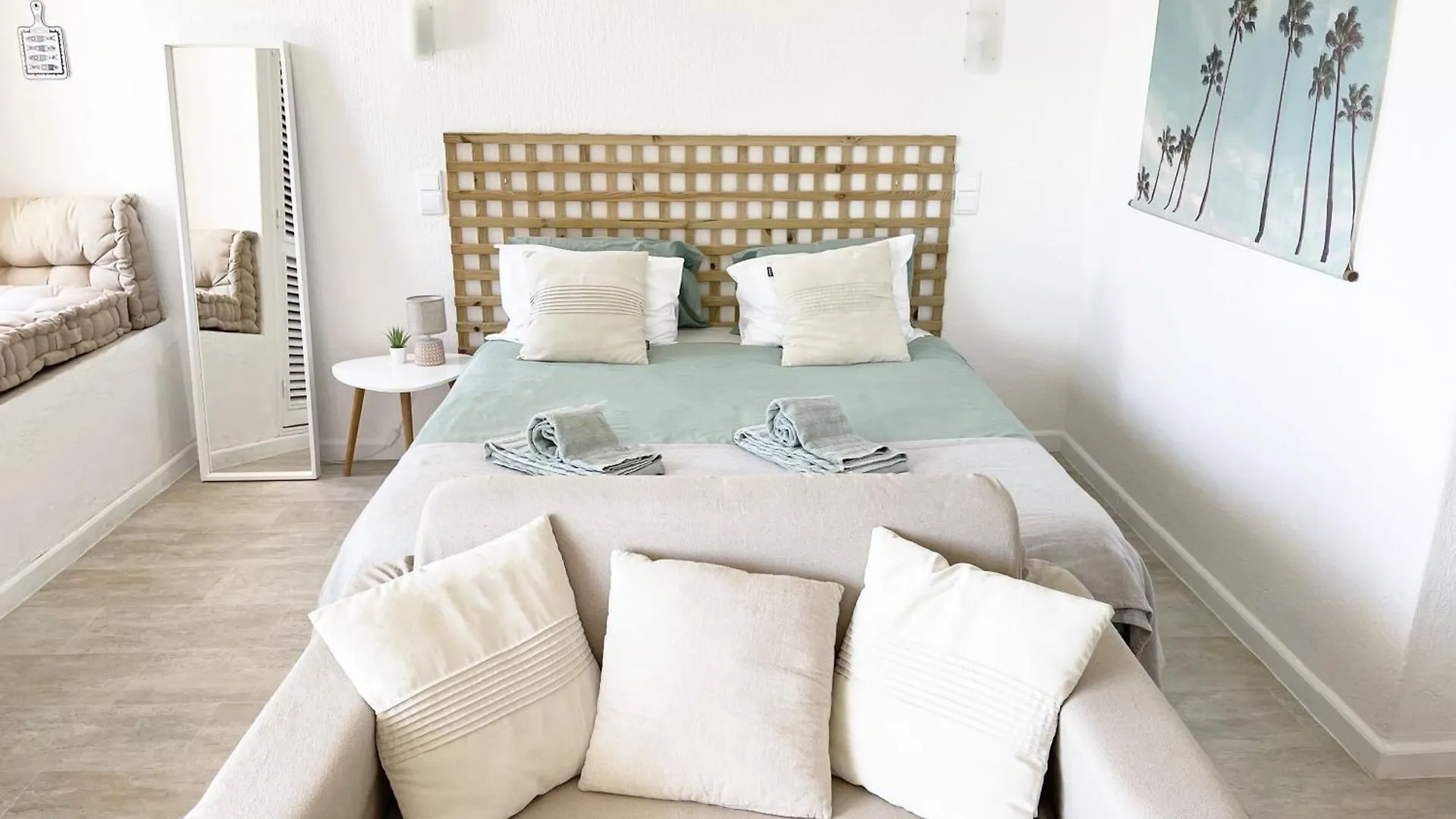 Seaview Studio - 10 Min. Beach, Private Condo, Pool, Grill & Free Parking Albufeira