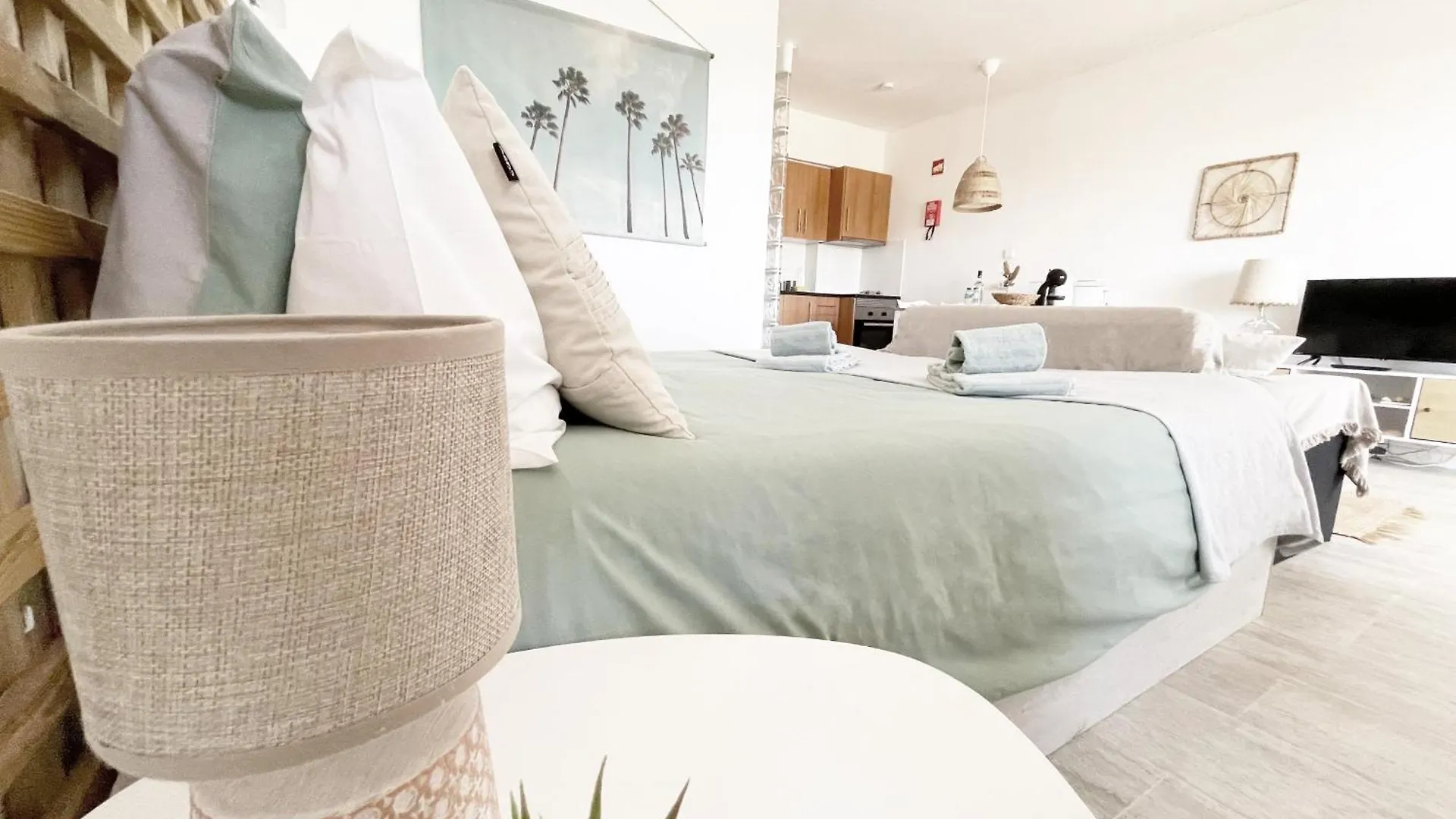 Lejlighed Seaview Studio - 10 Min. Beach, Private Condo, Pool, Grill & Free Parking Albufeira Portugal